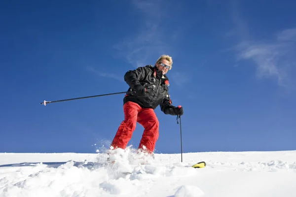 Verliebtes Paar Bei Skitour Hochkrimmel Nigsleiten Auf 1800 — Stockfoto