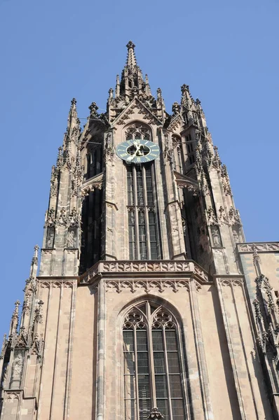 Vacker Utsikt Över Majestätisk Katedral Arkitektur — Stockfoto
