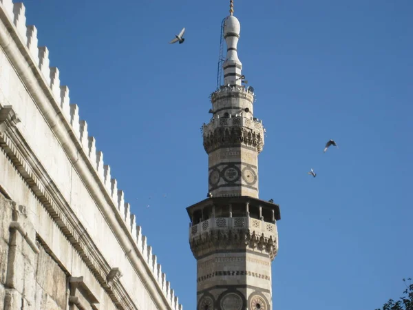 Minarete Una Mezquita Siria — Foto de Stock