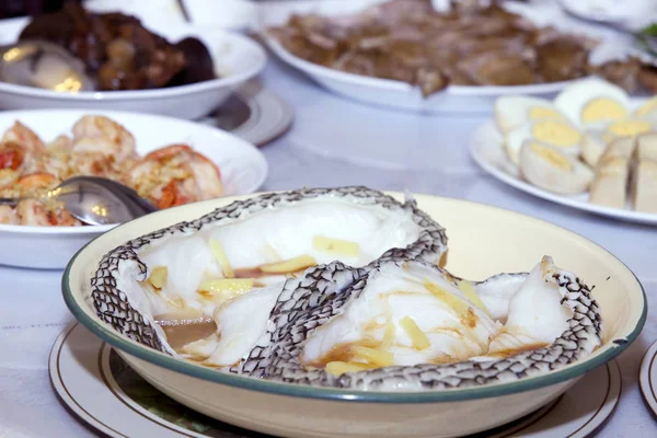 Home Cooked Steamed Sea Bass Fish Ginger Soy Sauce — Stock Photo, Image