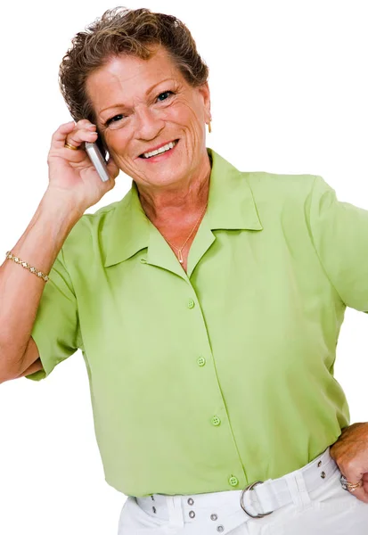 Уверенная Женщина Разговаривает Мобильному Телефону Изолированному Над Белым — стоковое фото