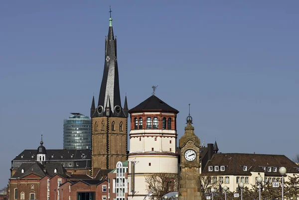 ドイツのデュッセルドルフの旧市街は — ストック写真
