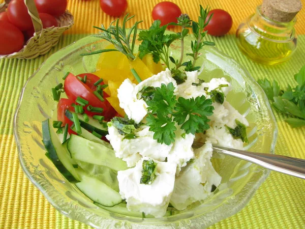 Salada Com Queijo Feta — Fotografia de Stock