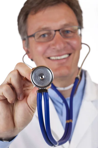 Close Stethoscope Background Smiling Arzt Freigestellt White Surface — стоковое фото