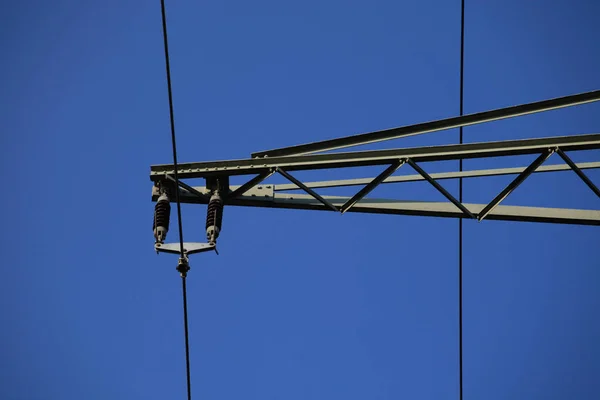 Líneas Eléctricas Fondo Del Cielo Azul — Foto de Stock
