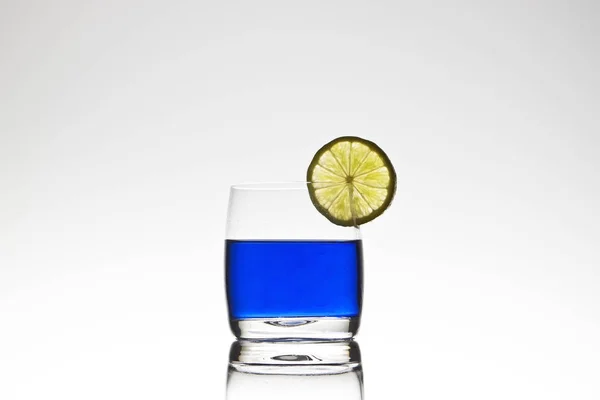 Cóctel Azul Con Limón — Foto de Stock