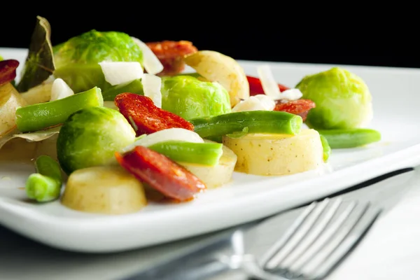 Grönsaker Blandning Med Korv Och Potatis — Stockfoto