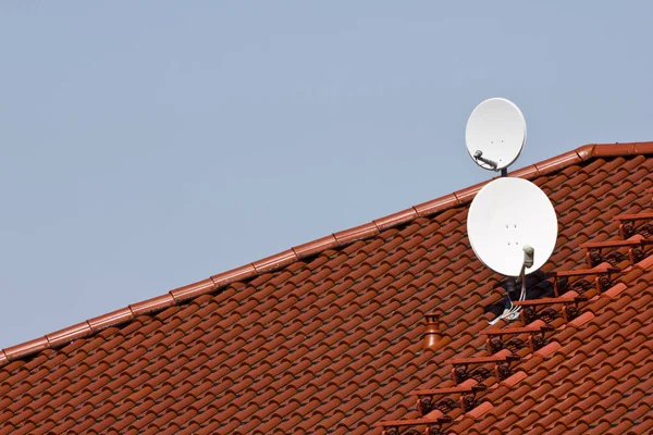 Satellite Dishes Roof — Stock Photo, Image
