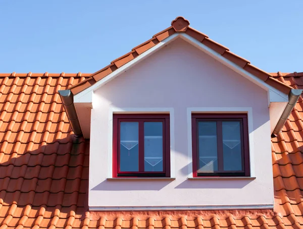 Dach Mit Fenster Der Stadt Hause — Stockfoto