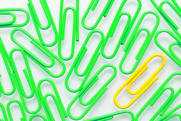 Paper Clips Green Yellow Paper Clips — Stock Photo, Image