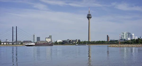 Vista Dusseldorf Sobre Rin —  Fotos de Stock