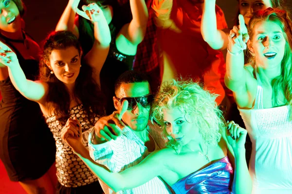 Amigos Bailando Discoteca Club — Foto de Stock