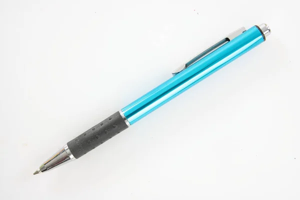 Metallic Penna Isolerad Vit Bakgrund — Stockfoto
