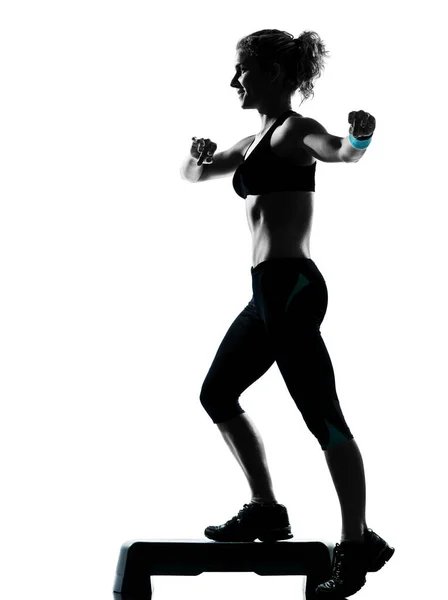 Uma Mulher Exercitando Exercício Aptidão Postura Exercício Aeróbico Estúdio Isolado — Fotografia de Stock