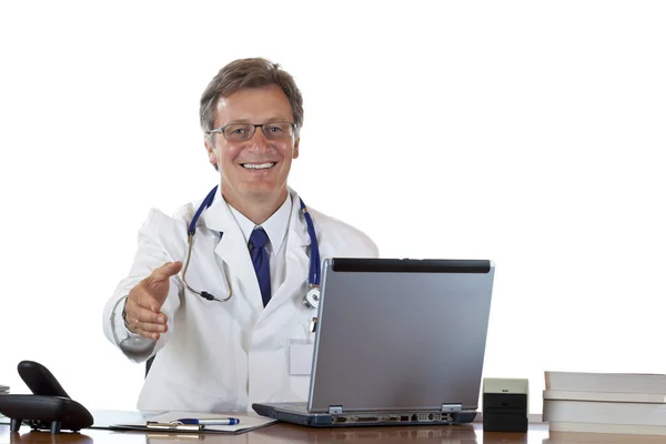 Médico Amigável Senta Mão Entrega Escritório Para Boas Vindas — Fotografia de Stock