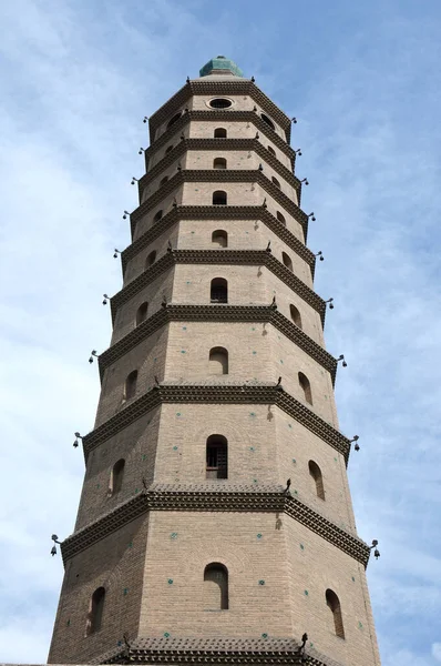 Undersida Historisk Pagod Kina Mot Blå Himmel — Stockfoto