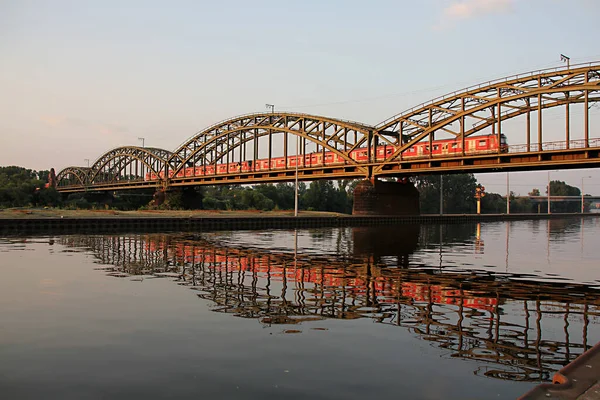 Vista Panorámica Arquitectura Estructura Del Puente —  Fotos de Stock