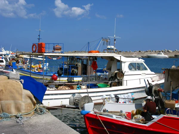 Ierapetra Limanında Tekneler — Stok fotoğraf