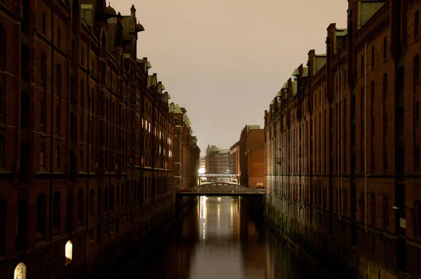 Avond Uitzicht Historische Speicherstadt Hafencity Hamburg Duitsland — Stockfoto