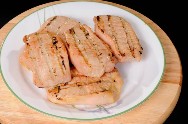 Grillezett Sertésbélszín Steak Tálcán — Stock Fotó