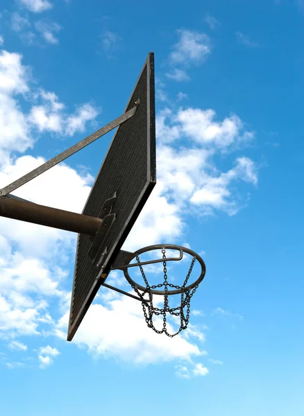 Basketballkorb Gegen Blauen Himmel — Stockfoto