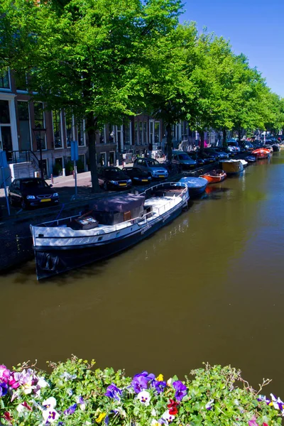 Een Van Grachten Amsterdam — Stockfoto