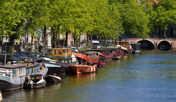 Amsterdam Kanály Typické Domy — Stock fotografie