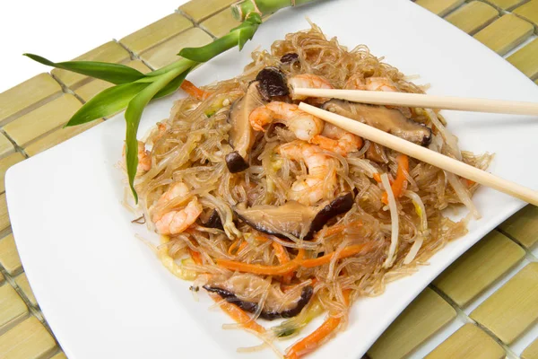 Spaghetti Chinois Aux Crevettes Aux Champignons — Photo