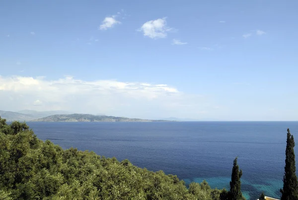 Vista Desde Isla Corfú Través Del Mar Mediterráneo — Foto de Stock