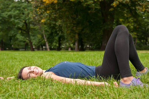 Enjoying Life Woman Lying Grass — Stock Photo, Image