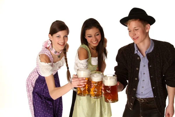 Dos Chicas Dirndl Hombre Traje Bavariano — Foto de Stock
