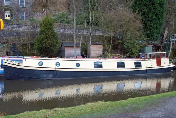 Een Oude Smalle Boot Het Rochdale Kanaal Bij Hebden Bridge — Stockfoto