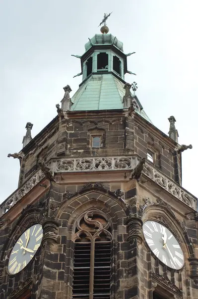 Věž Protestantského Městského Kostela Červené — Stock fotografie