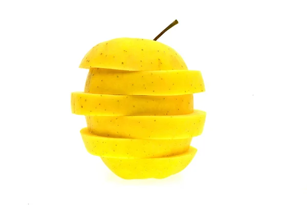 Manzana Amarilla Aislada Sobre Fondo Blanco — Foto de Stock