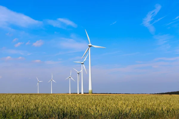 Rüzgar Türbinleri Doğal Enerji Kaynakları — Stok fotoğraf