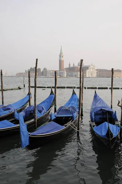 Góndolas Iglesia San Giogio Maggiore Venecia — Foto de Stock