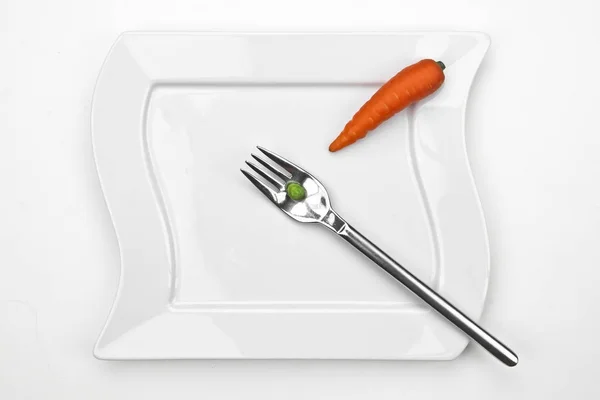 Carrot Pea Fork White Plate — Stok fotoğraf