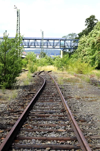 古い鉄道の線路は — ストック写真