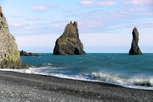 아이슬란드 해변에 오르간 관악기 글리오니 — 스톡 사진