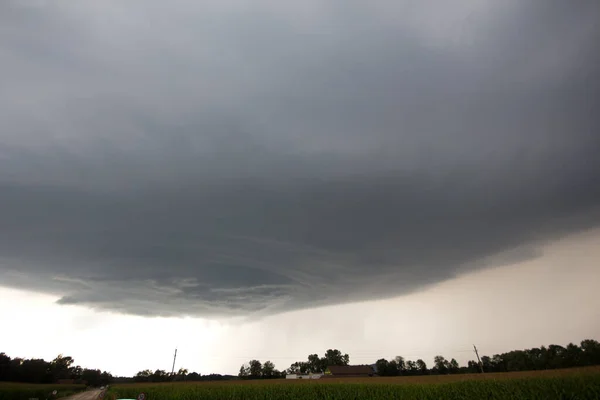 Stormachtig Weer Met Enorme Wolken Lucht — Stockfoto