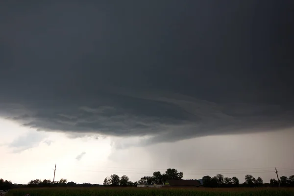 Stormachtig Weer Met Enorme Wolken Lucht — Stockfoto