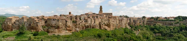 Uitzicht Het Dorp Pitigliano Toscane Gebouwd Tufsteen — Stockfoto