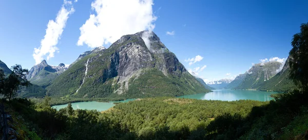 Bergmeer Noorwegen — Stockfoto