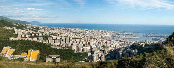 Genoa Şehrinin Dağlardan Görünüşü — Stok fotoğraf