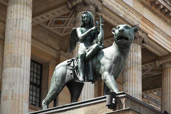 Schauspielhaus Poder Escultura Música —  Fotos de Stock