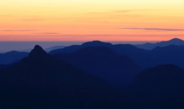 Vista Das Montanhas Alpinas — Fotografia de Stock