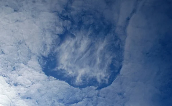 Mooie Bewolkte Lucht Achtergrond — Stockfoto