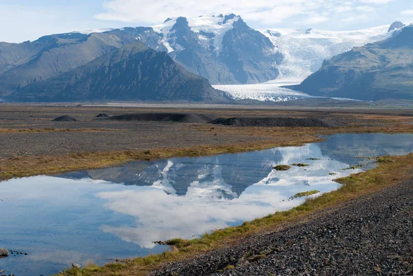 Vatnajkull Gletsjer Weerspiegeld Rivier — Stockfoto