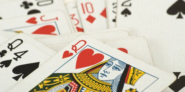 Гральні Карти Покерними Фішками — стокове фото
