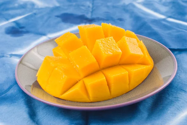 Fresh Delicious Mango Fruit Dish Tropical Fruit — Stock Photo, Image